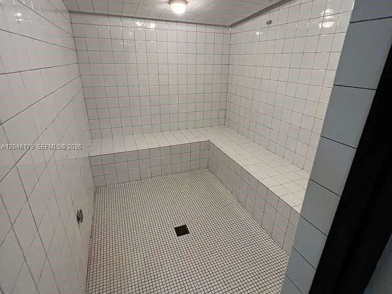 151 SE 1st St #Penthouse 07 — Photo 31