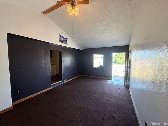 4th image of 604 Polk Street