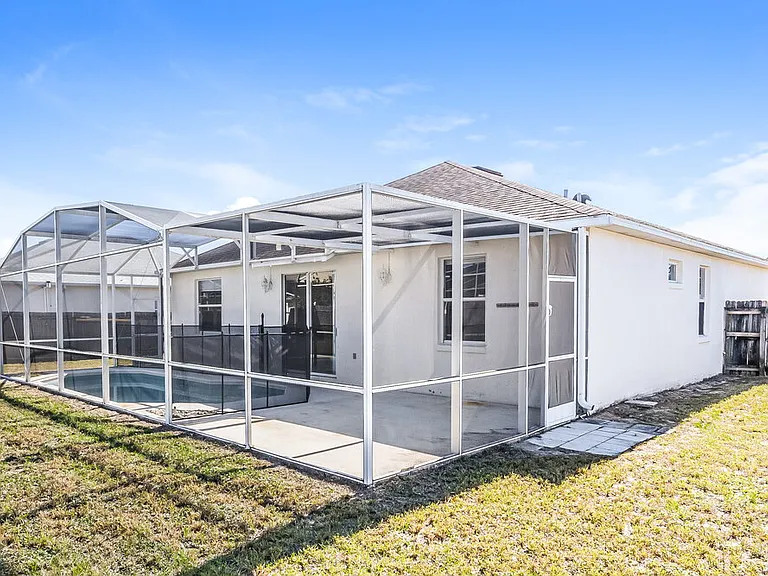 8609 Cavendish Dr — Photo 15