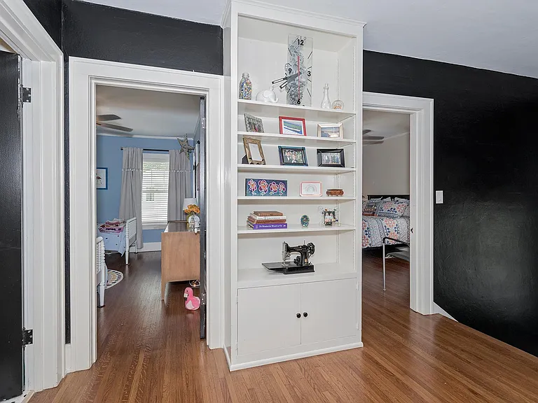 121 Cherry St — Photo 23