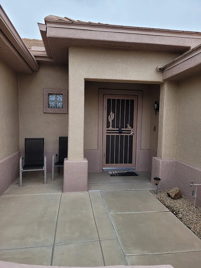 15128 W Pinehurst Ln — Photo 2