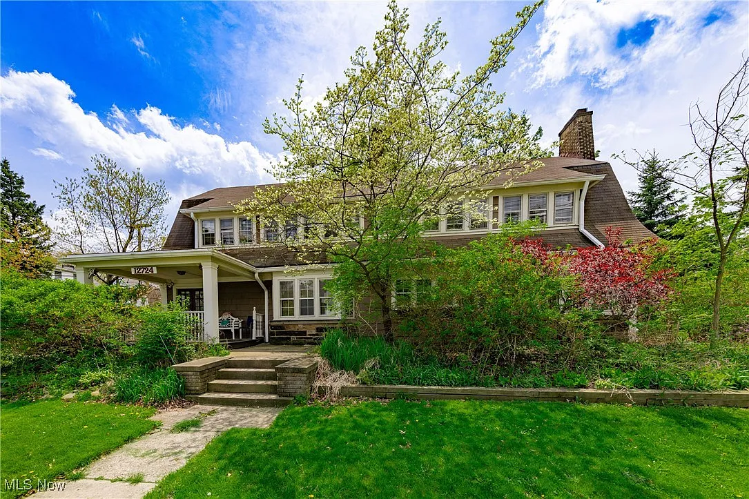 2155 Middlefield Rd photo 1