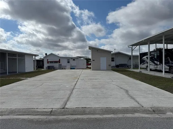 4851 Baker Ave #190, Zephyrhills, FL 33541