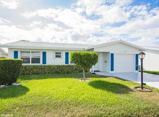1192 SW Lake Cir, Boynton Beach, FL 33426