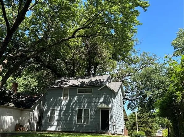 608 & B Osage St #A, Leavenworth, KS 66048