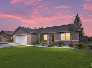11607 Zancara Dr, Bakersfield, CA 93311
