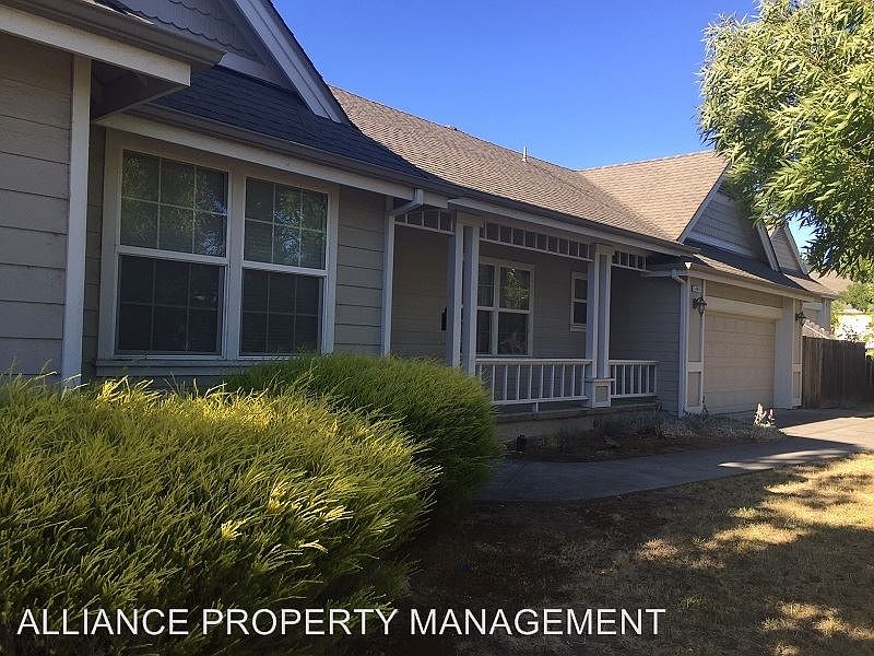 1st image of 401 Merlot Dr