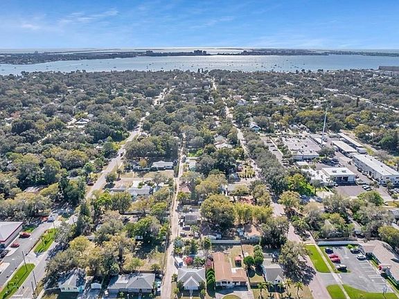 2nd image of 5214 Gulfport Blvd S