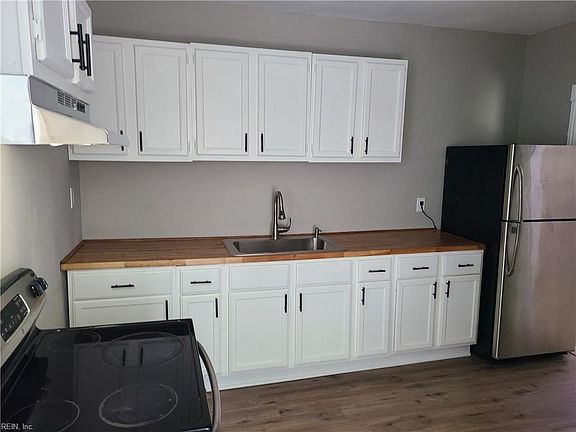 3rd image of 2906 Chestnut St #B