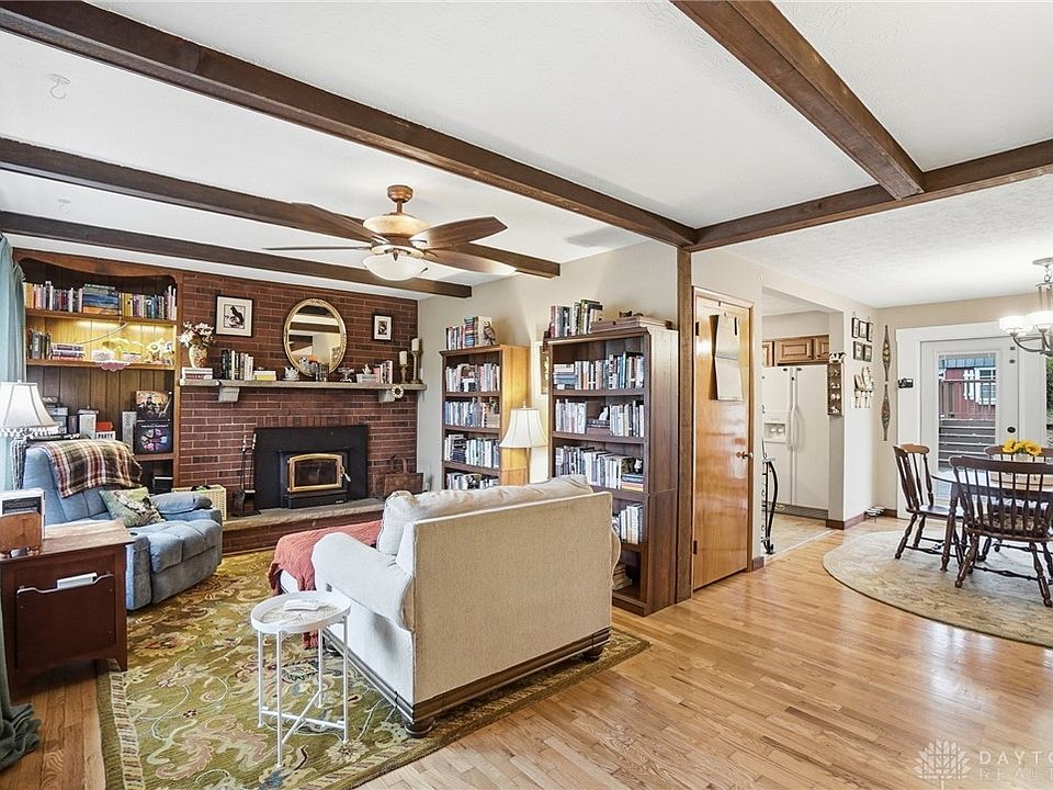 2113 Hilltop Rd, Xenia, OH 45385 | MLS #948506 | Zillow