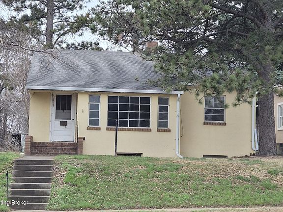 2nd image of 619 3rd Ave W