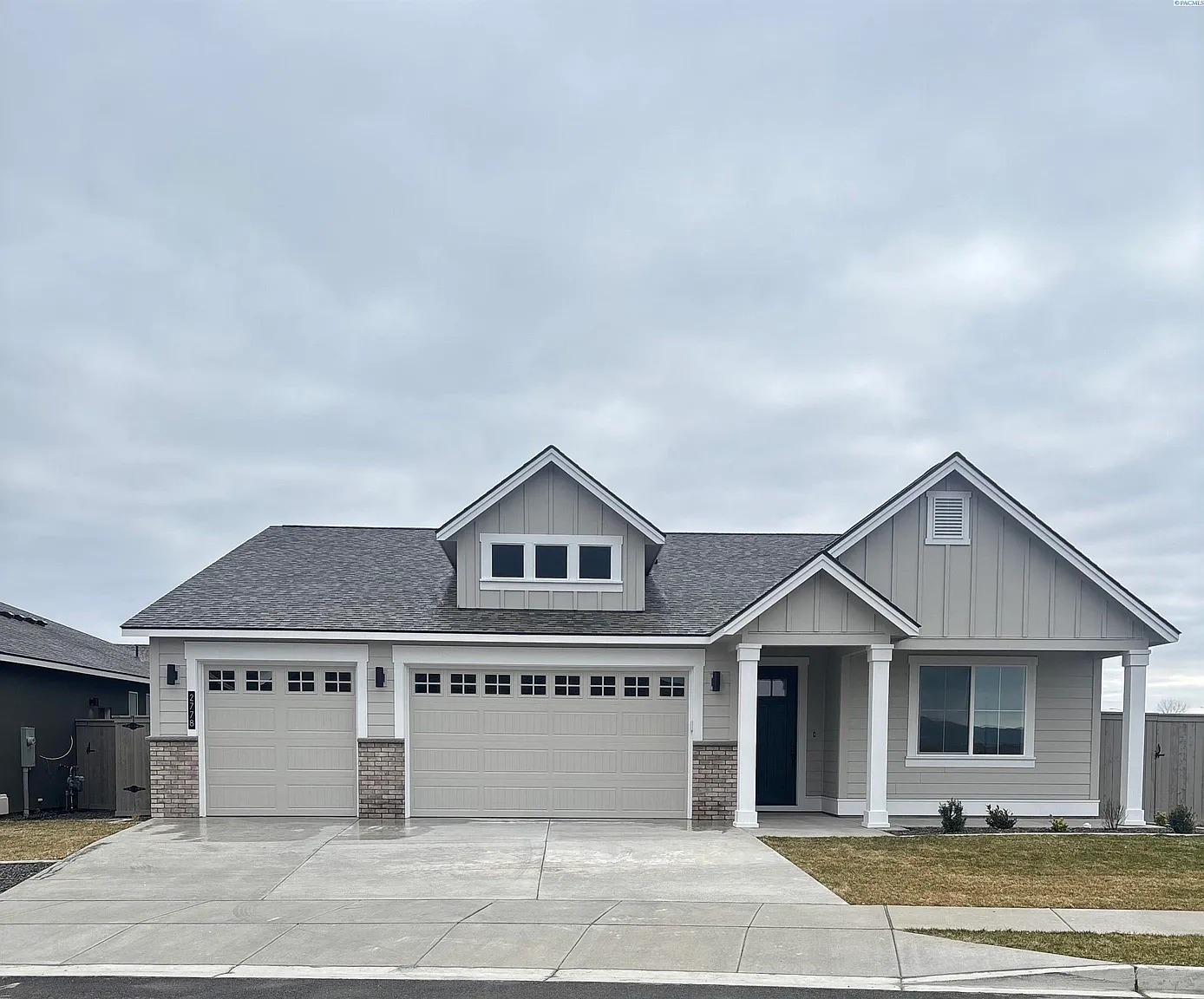 2778 Centerline Ave photo 1