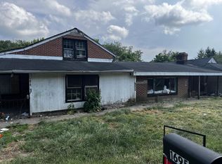 1695 Mud Pike, Christiansburg, VA 24073