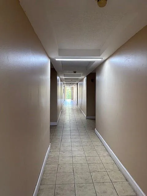 1 bed, 1.0 bath, $1,600 — Photo 3