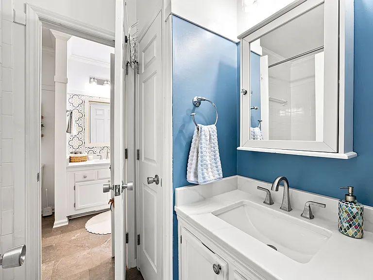 3200 Selwyn Farms Ln #1 — Photo 14