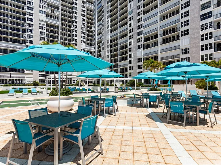 4280 Galt Ocean Dr #3G — Photo 43