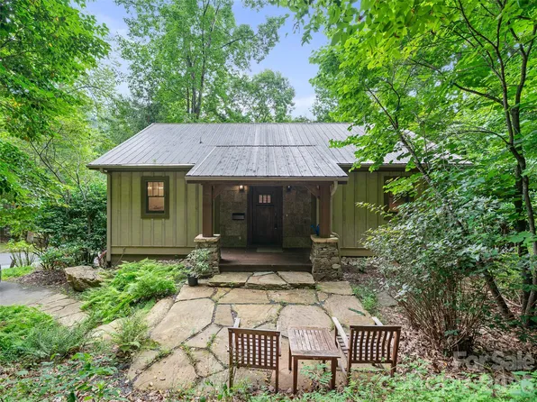 47 Falls Crossing Rd, Burnsville, NC 28714