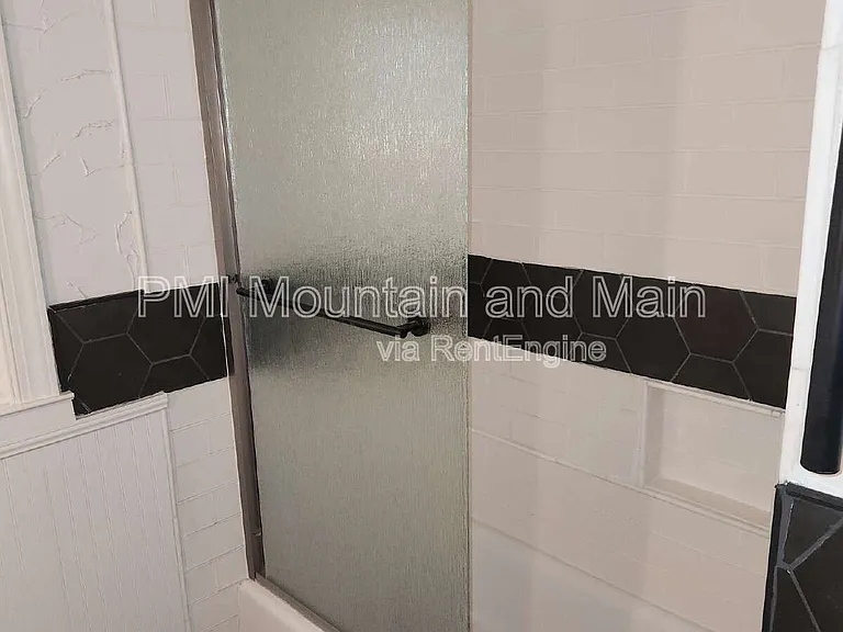 488 Lake Hosea Dr — Photo 20