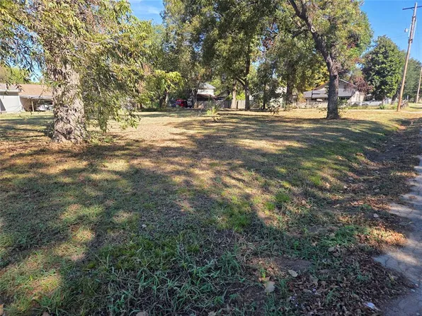 401 E Garvin Ave #5, Pauls Valley, OK 73075