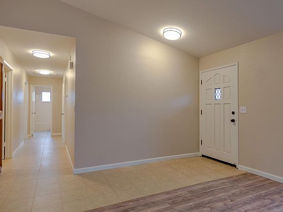 2nd image of 8003 Hamric Ct