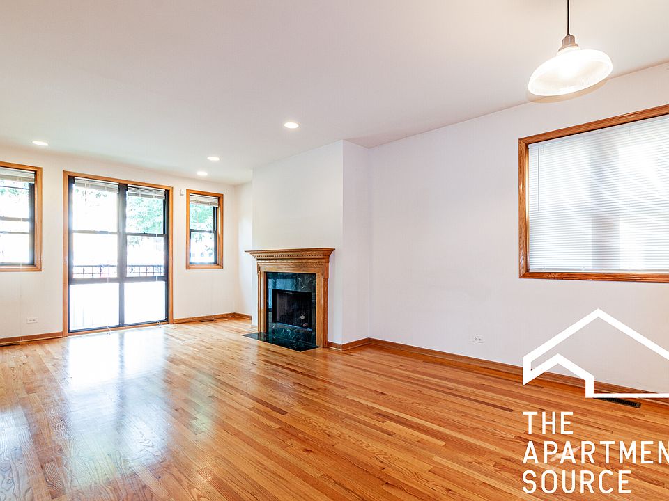 1st image of 3117 N Damen Ave #1