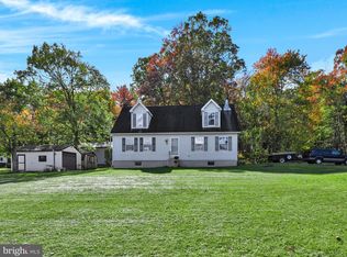 25 Robin Ln, New Ringgold, PA 17960