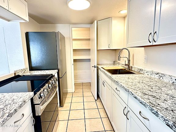 4th image of 5205 N 42ND Parkway