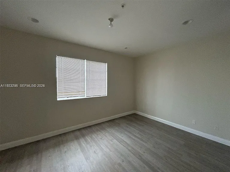 2675 SW 81st Ter — Photo 4
