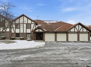 917 Patricia Ln #917, Crete, IL