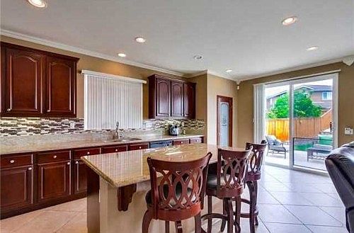 5th image of 749 Vista San Matias