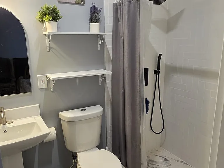 305 E Adalee St — Photo 19