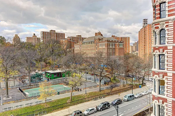 Sold by Halstead Real Estate | media 12