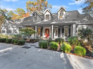 271 Dugas Rd, Dahlonega, GA 30533