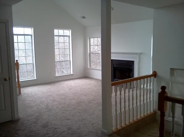 (undisclosed Address), Occoquan, VA 22125