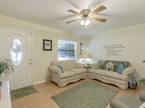 3rd image of 821 Patbur Ave