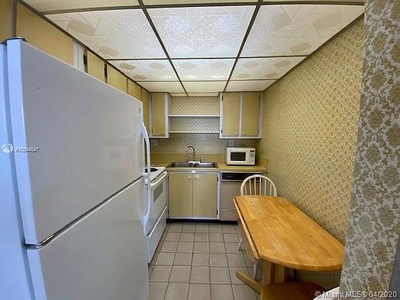 5th image of 4675 W 18th Ct APT 803