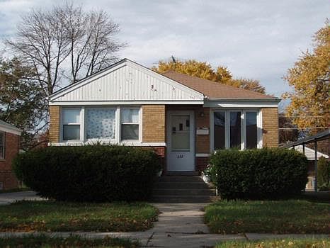 1st image of 332 31st Ave