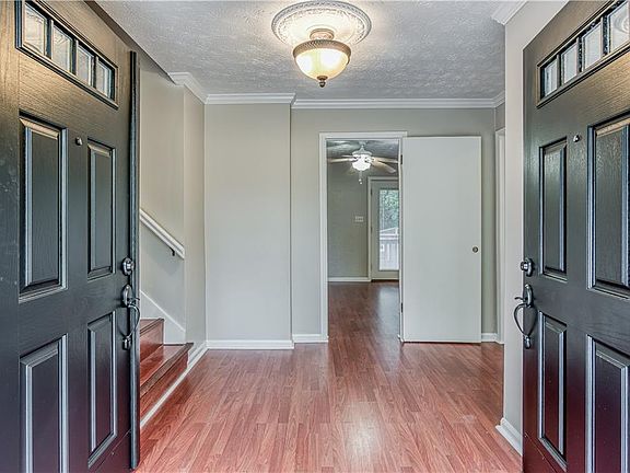 2nd image of 2164 Pine Point Dr