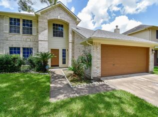 11703 Pedernales Falls Ln, Sugar Land, TX 77498