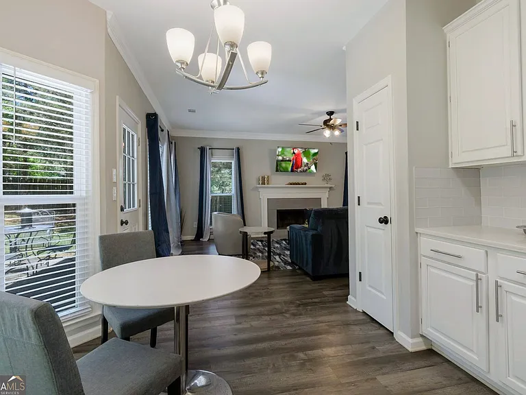 10640 Victory Gate Dr — Photo 15