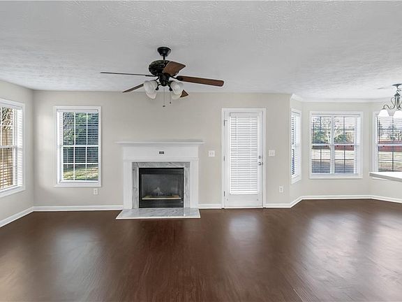 5th image of 112 Wyckliffe Dr