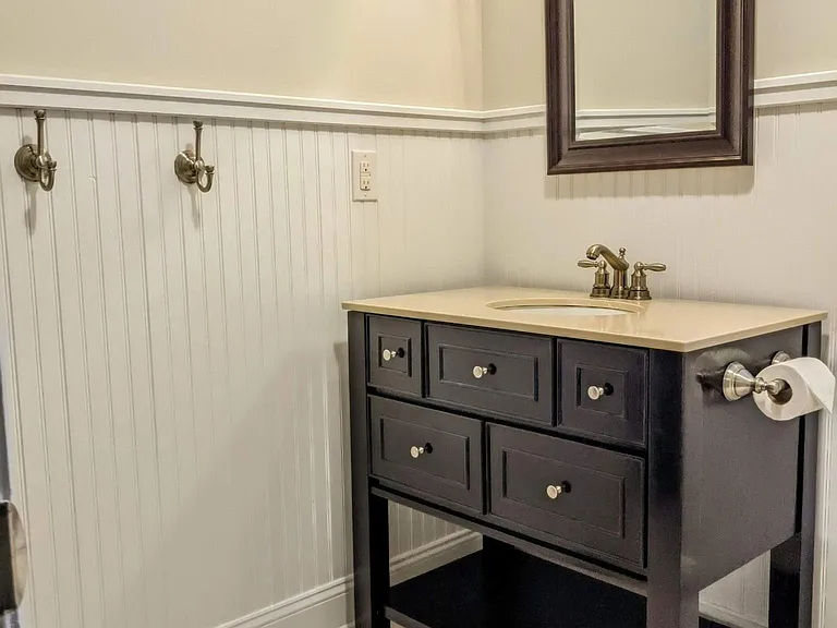 1004 Fawn Cir — Photo 23