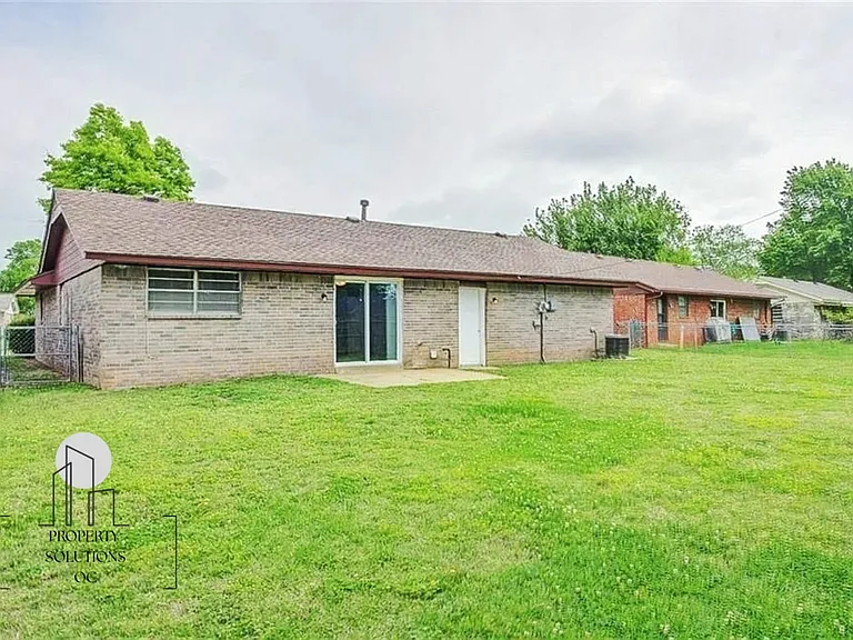 1502 Briar Meadow Rd — Photo 38