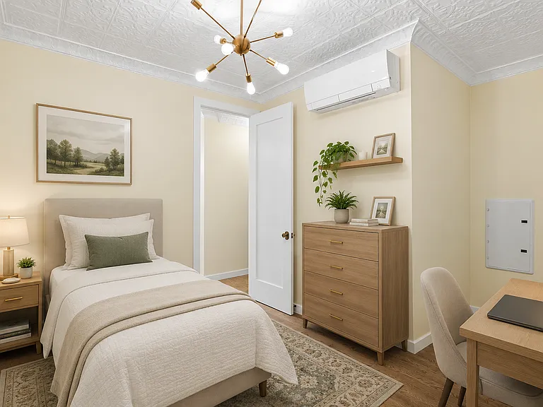 63 Nassau St #202 — Photo 3
