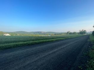 242 Churchill Lake Rd, Thompson, PA 18465