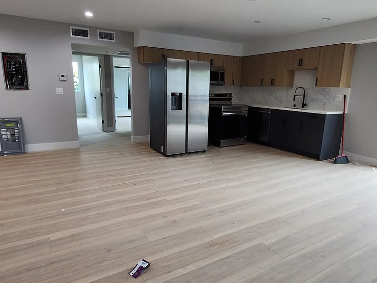 5725 Klump Ave #5725 — Photo 18