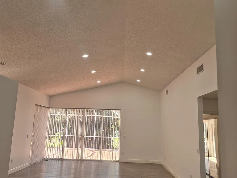 7296 Via Palomar — Photo 8