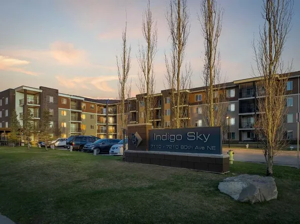 7210 N 80th Ave NE #318, Calgary, AB T3J 0N7