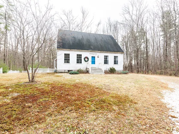 18 Shapleigh Drive, Eliot, ME 03903