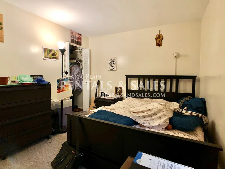 804 Centre St #2 — Photo 11